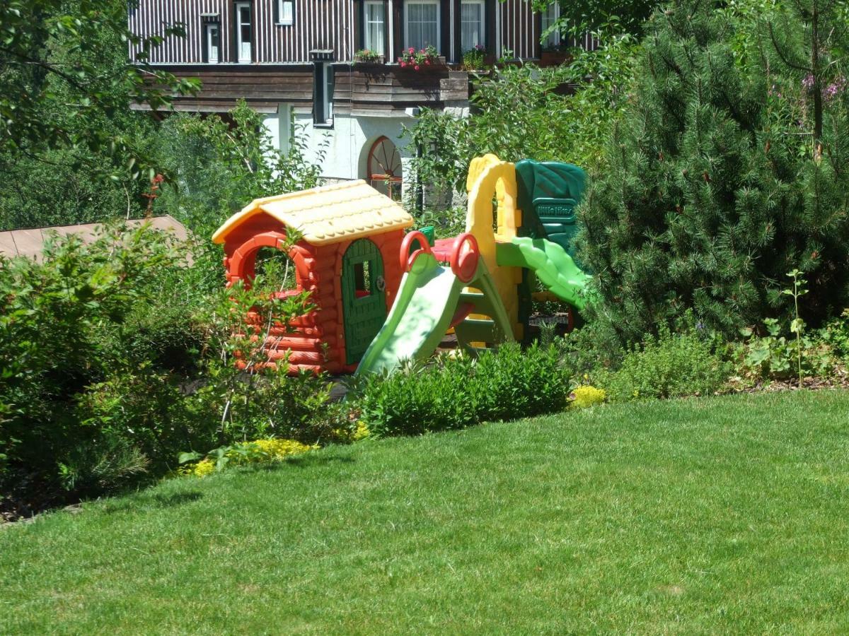 Happy House Apartments & Sauna Špindlerŭv Mlýn Esterno foto