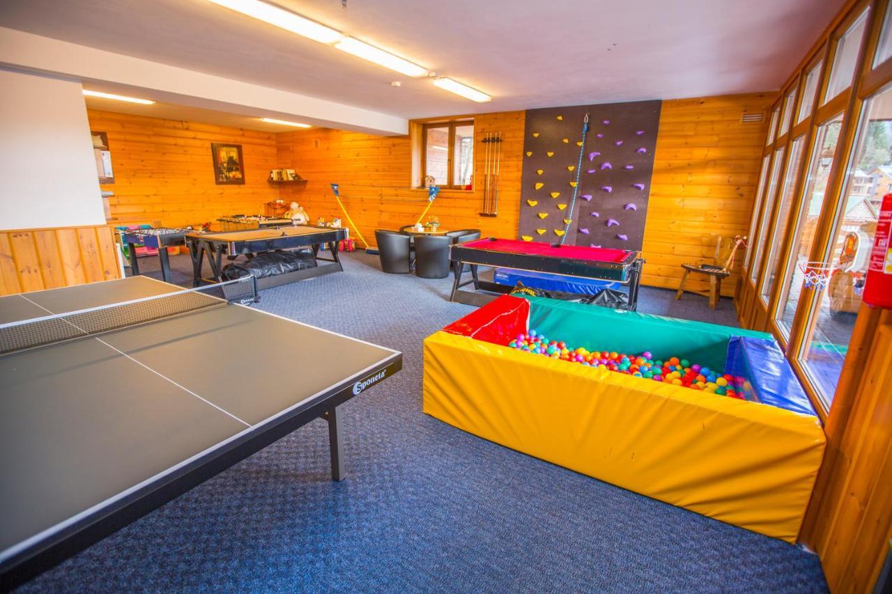 Happy House Apartments & Sauna Špindlerŭv Mlýn Esterno foto