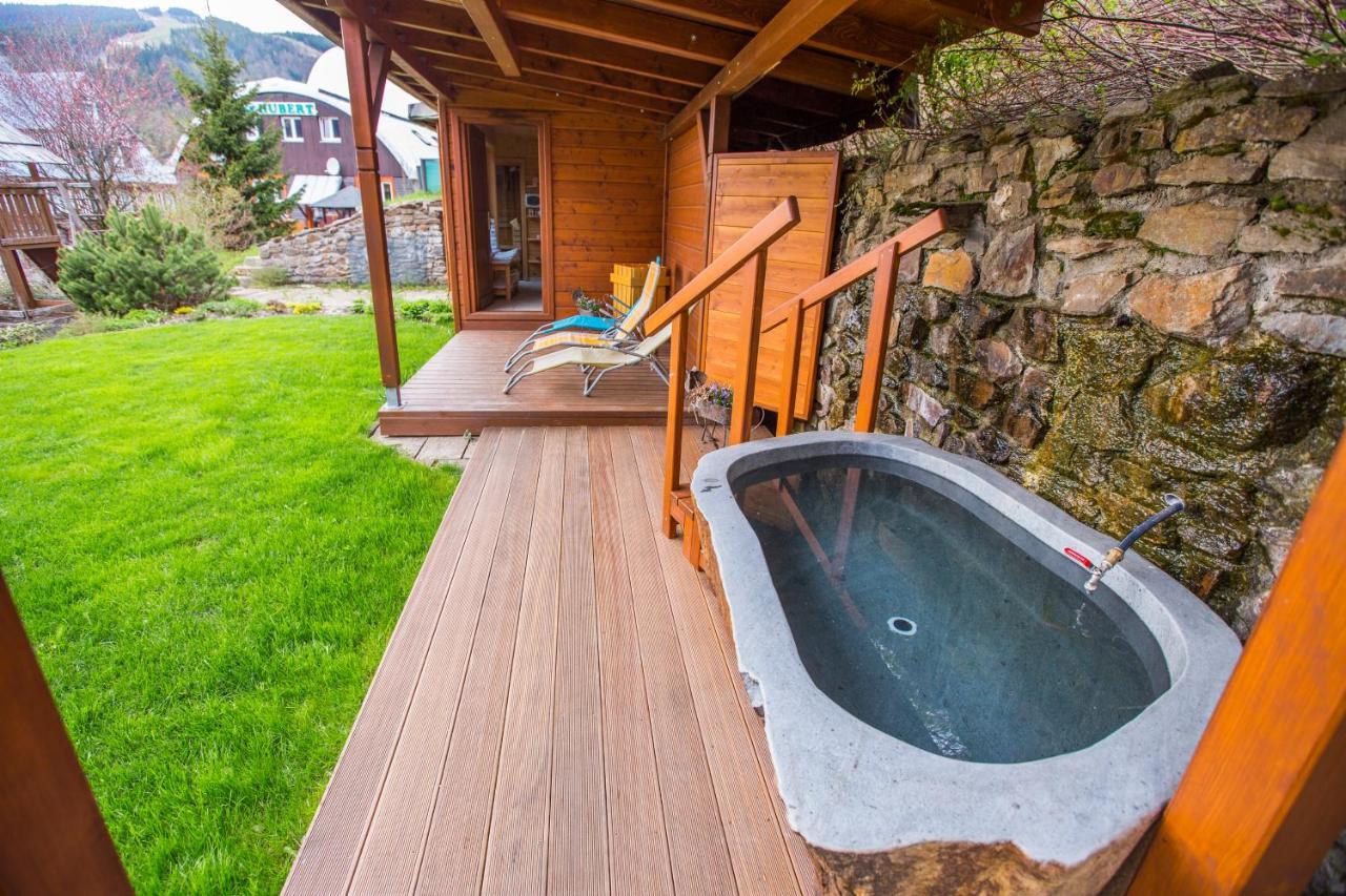 Happy House Apartments & Sauna Špindlerŭv Mlýn Esterno foto